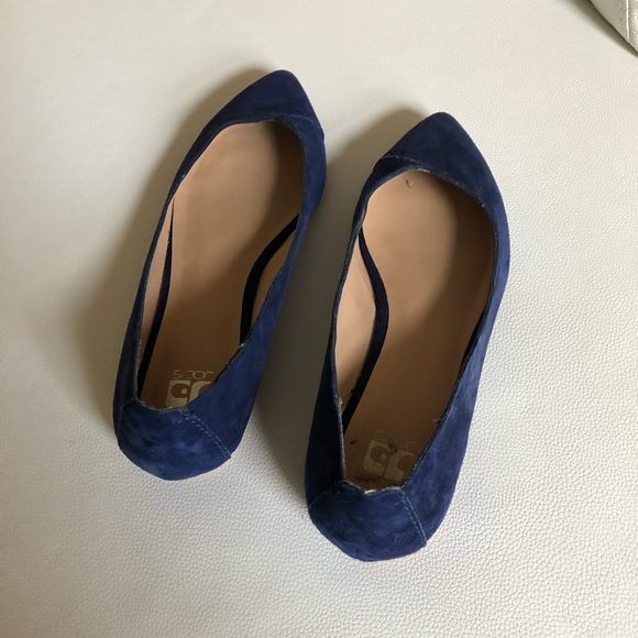 JOE’S Blue suede flat shoes. Size 6 - Picture 6 of 6